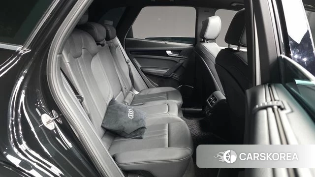 Audi Q5 (FY) 2024 Черный из Кореи, фото 3