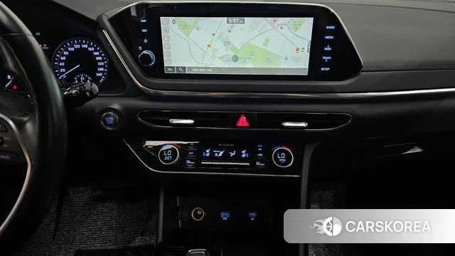 Hyundai Sonata (DN8) 2021 Белый из Кореи, фото 3