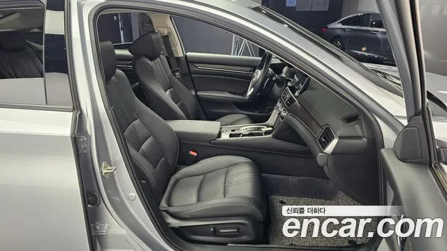 Honda Accord 10th Generation 2019 Серебристо-серый из Кореи, фото 3