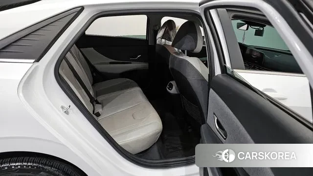 Hyundai Avante (CN7) 2020 Белый из Кореи, фото 3