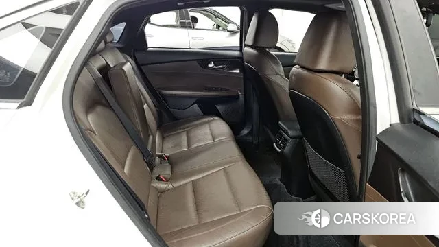 Kia Come New K3 2018 Белый из Кореи, фото 3