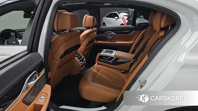 BMW 7 Series (G11) 2020 Белый из Кореи, фото 3