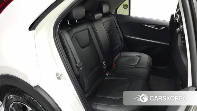 Kia Di Ol Nu Niro 2022 Белый из Кореи, фото 3