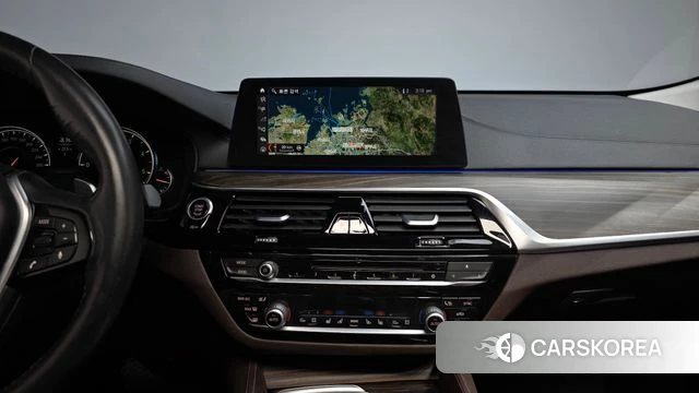 BMW 6 Series GT (G32) 2018 Черный из Кореи, фото 3