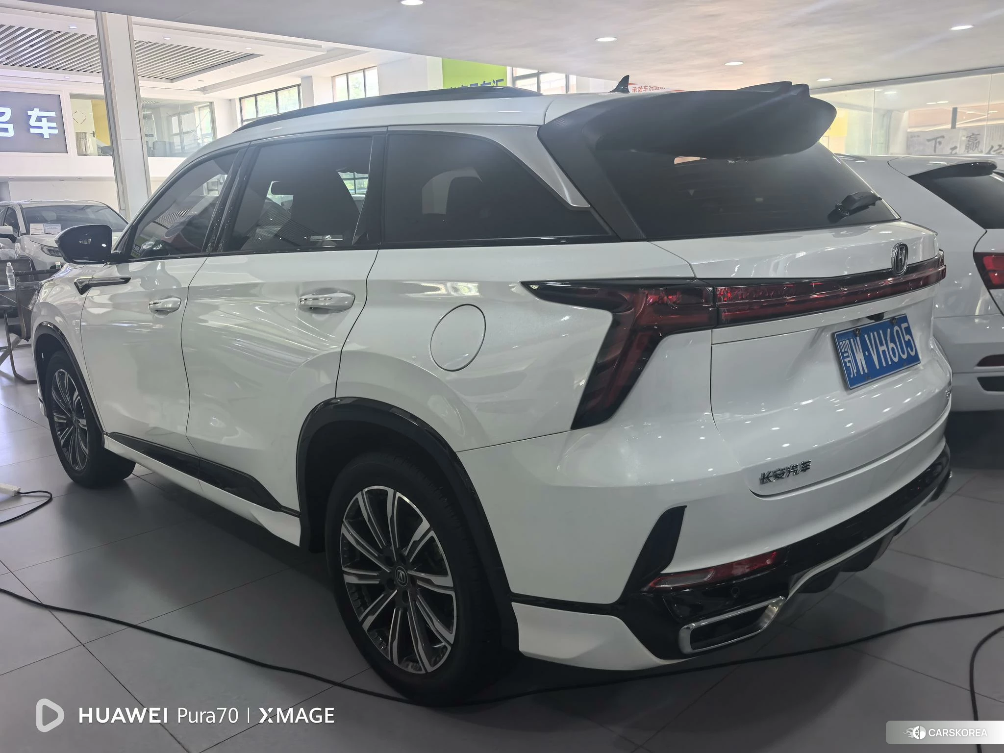 Chang'an CS75 PLUS 2023 Белый из Китая, фото 3