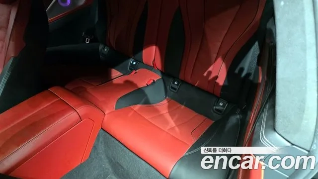 BMW 8 Series (G15) 2022 Черный из Кореи, фото 3