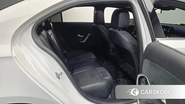 Mercedes-Benz A-Class W177 2022 Белый из Кореи, фото 3