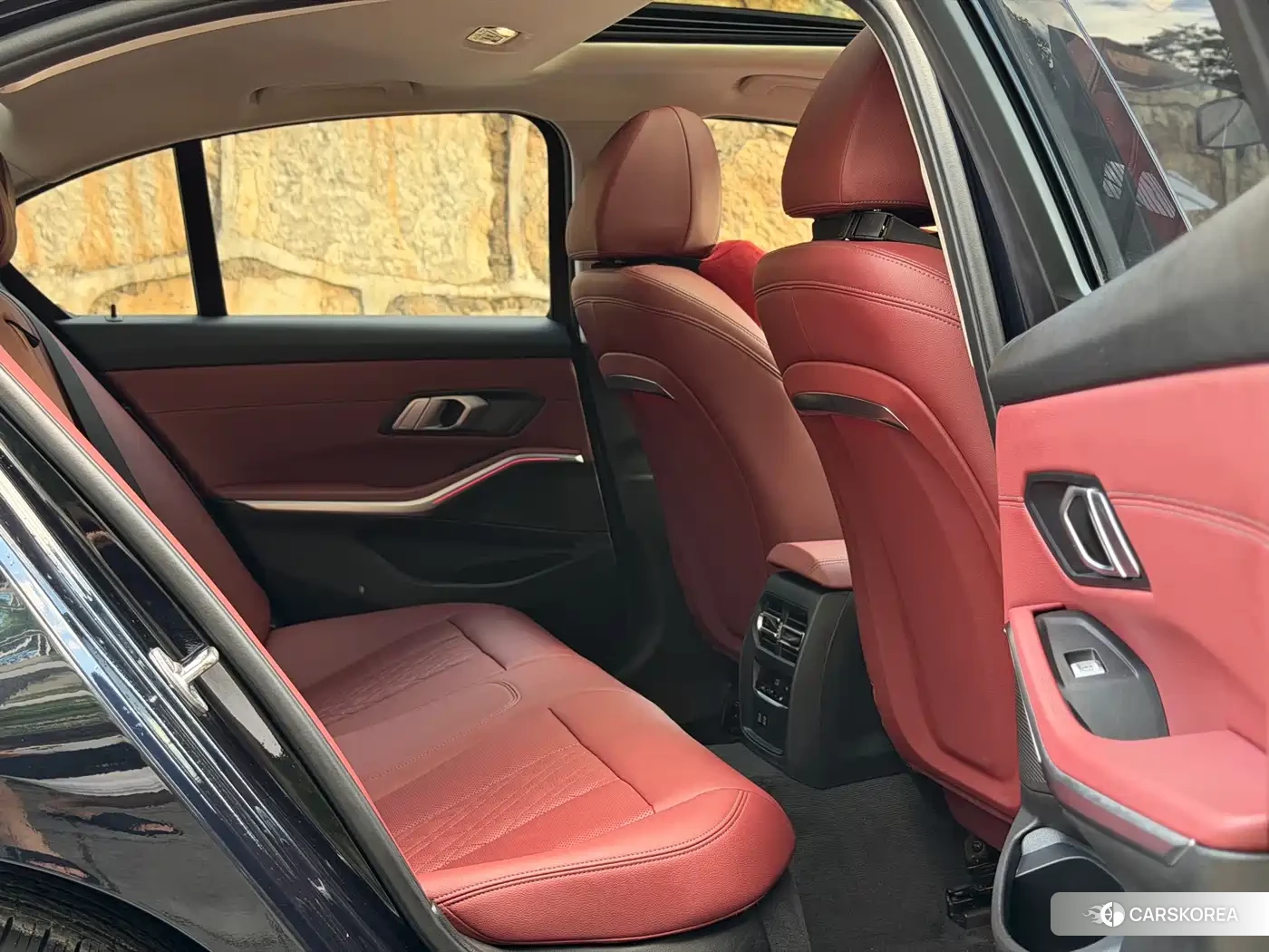 BMW 3 series 2023 Черный из Китая, фото 3
