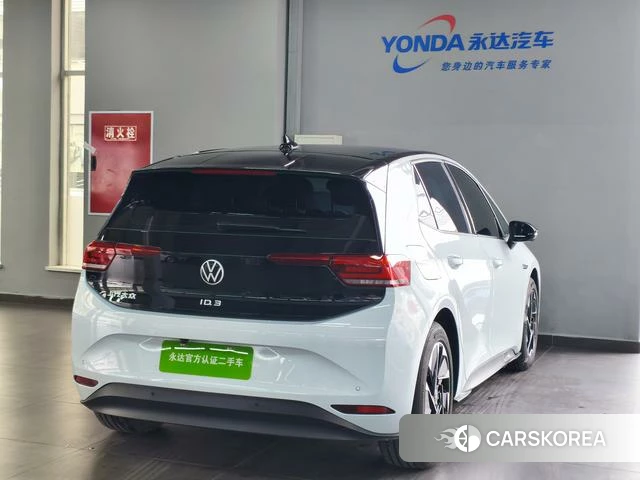 Volkswagen ID.3 2023 Белый из Китая, фото 3