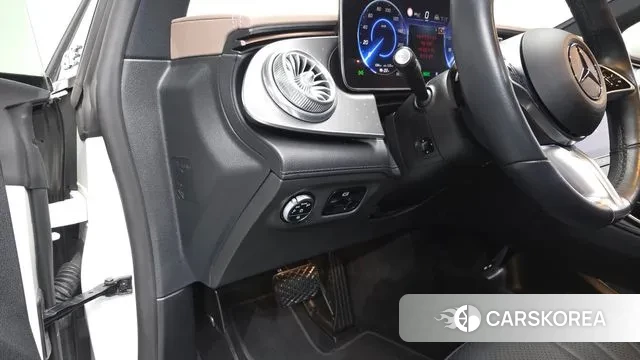 Mercedes-Benz EQE V295 2023 Белый из Кореи, фото 3