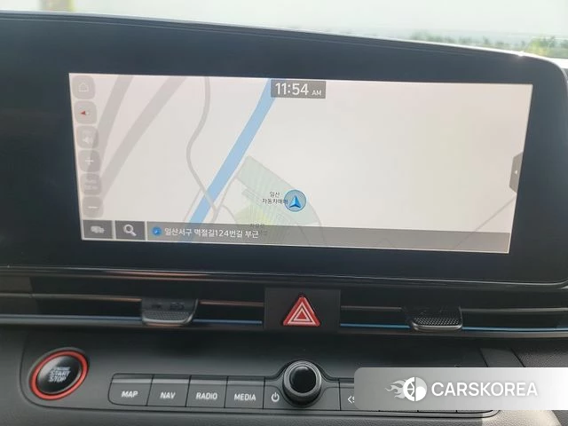 Hyundai The New Avante (CN7) 2023 Серебристо-серый из Кореи, фото 3