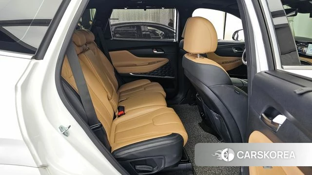 Hyundai The New Santa Fe 2022 Белый из Кореи, фото 3