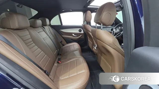 Mercedes-Benz E-Class W213 2020 Синий из Кореи, фото 3