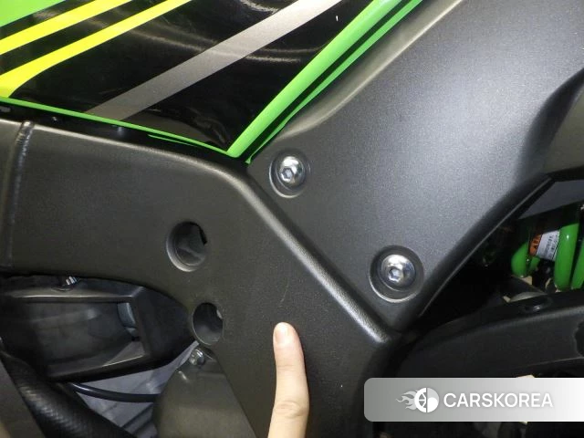 Проданный Kawasaki ZX-10R NINJA ABS 2019 из Японии, фото 5