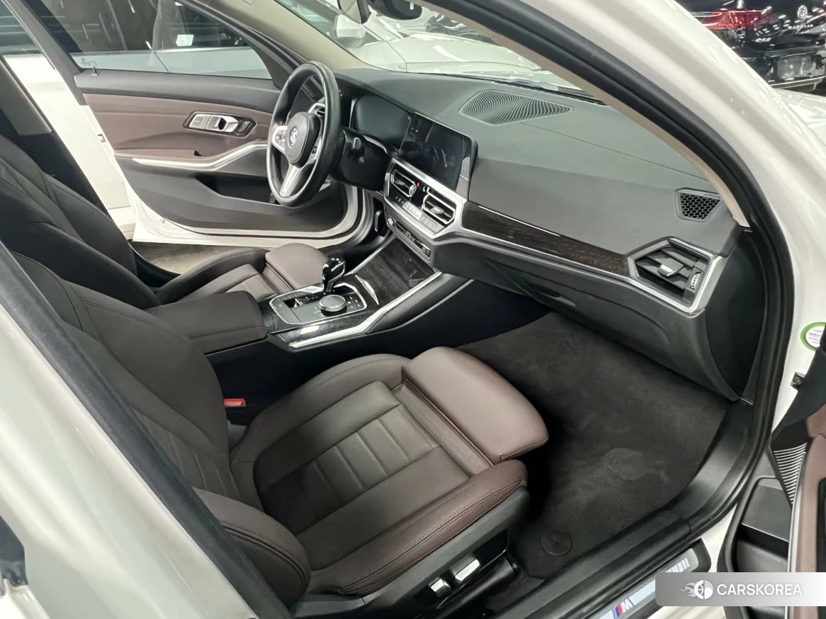 BMW 3 series 2021 Белый из Китая, фото 3