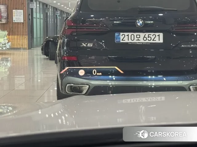 BMW 3 Series (G20) 2023 Белый из Кореи, фото 3