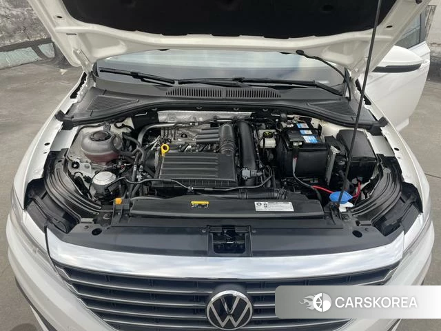 Volkswagen Lavida 2021 Белый из Китая, фото 3