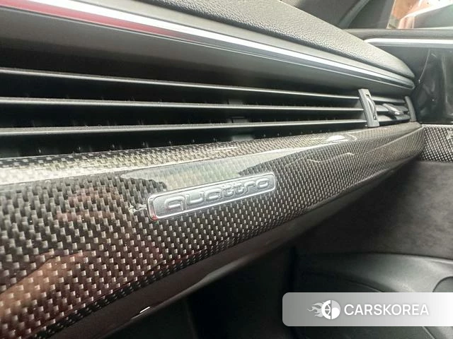 Audi S4 2021 Темно-серый из Китая, фото 3