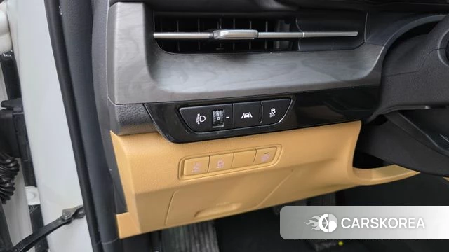 Kia Carnival 4th generation 2022 Белый из Кореи, фото 3