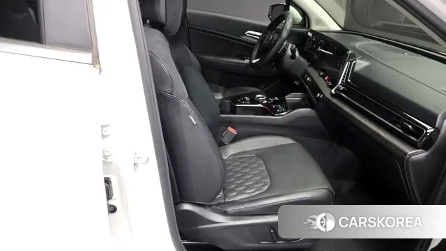 Kia Sportage 5th Generation 2021 Белый из Кореи, фото 3