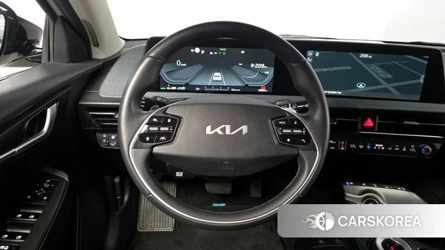 Kia EV6 2022 Жемчужный цвет из Кореи, фото 3