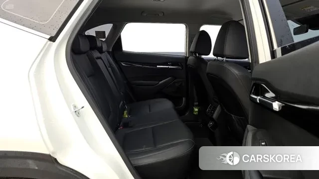 Kia Seltos 2022 Белый из Кореи, фото 3