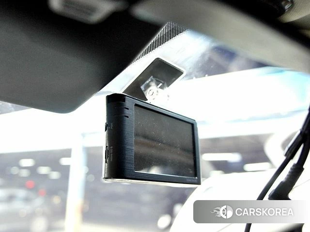 Hyundai Staria 2023 Серебристо-серый из Кореи, фото 3