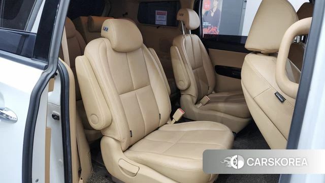 Kia The New Carnival 2019 Белый из Кореи, фото 3