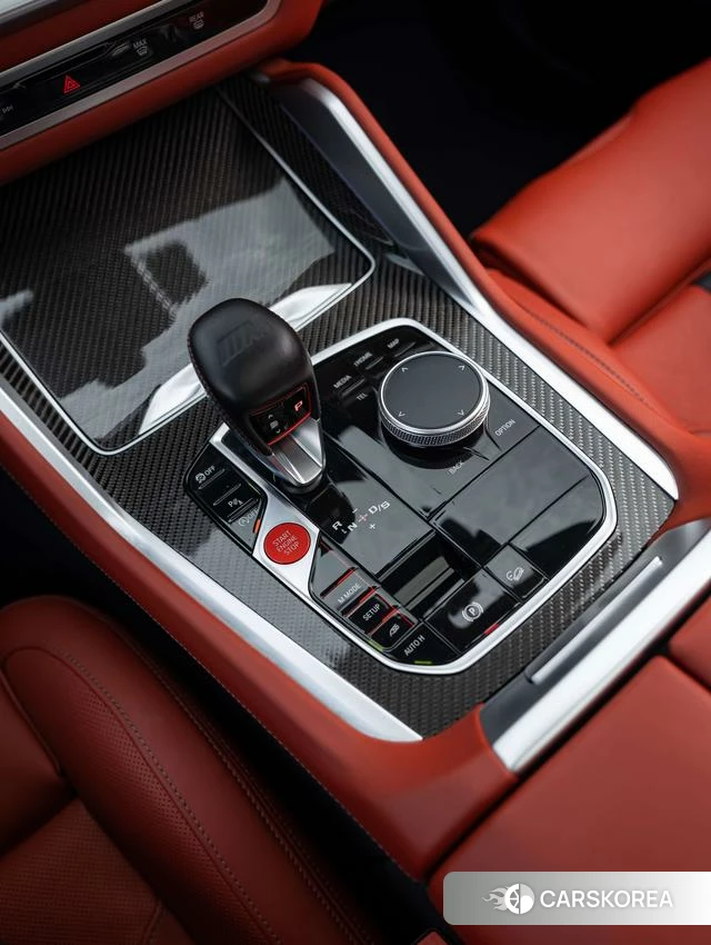 BMW X6 M 2023 Серебристо-серый из Китая, фото 3