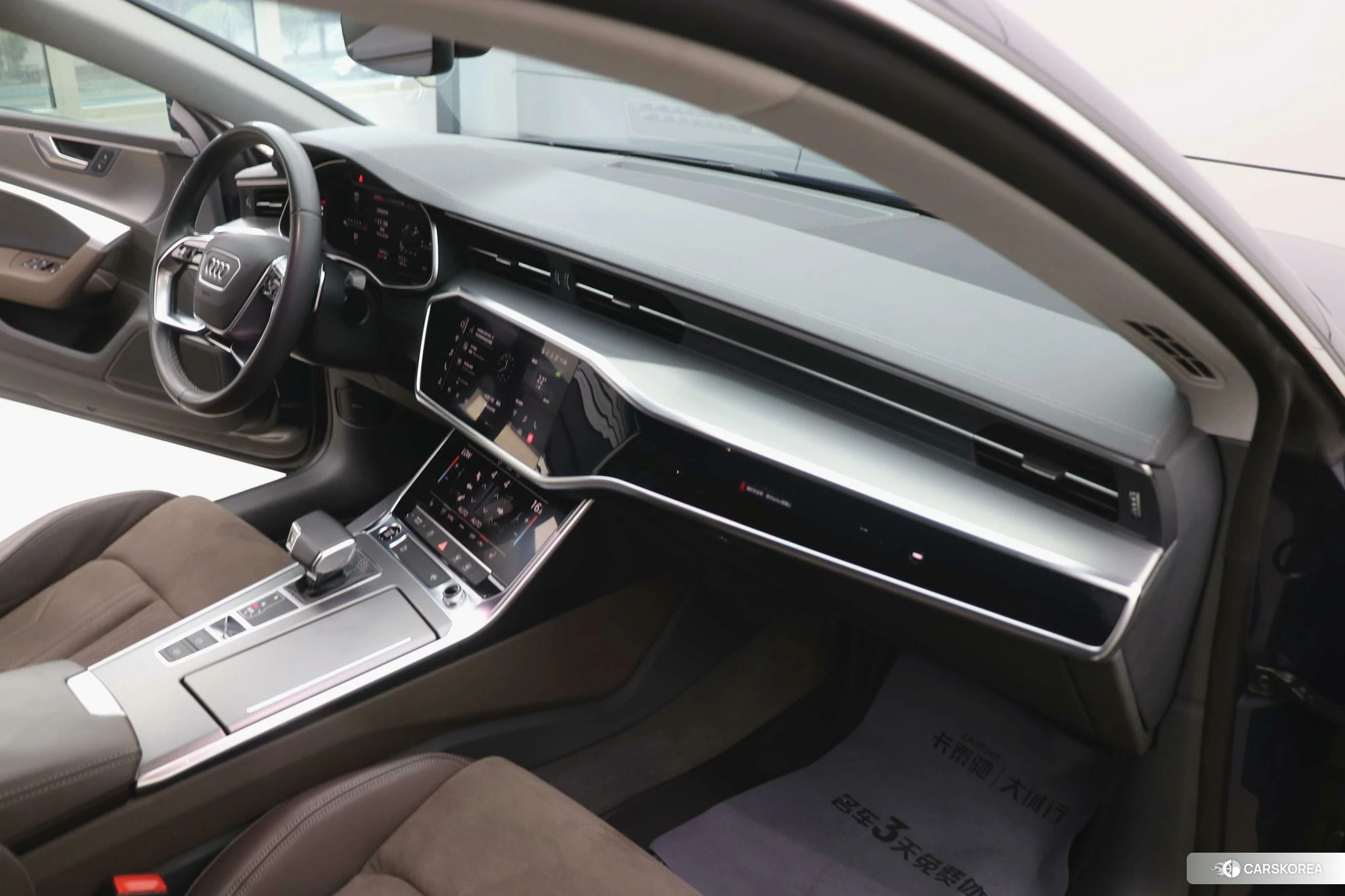 Audi A7L 2022 Синий из Китая, фото 3