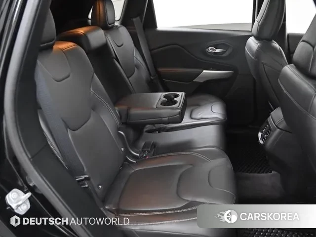 Jeep Cherokee (KL) 2018 Черный из Кореи, фото 3