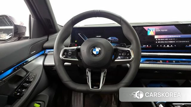 BMW 5 Series (G60) 2025 Черный из Кореи, фото 3