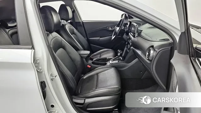 Hyundai Kona 2020 Белый из Кореи, фото 3