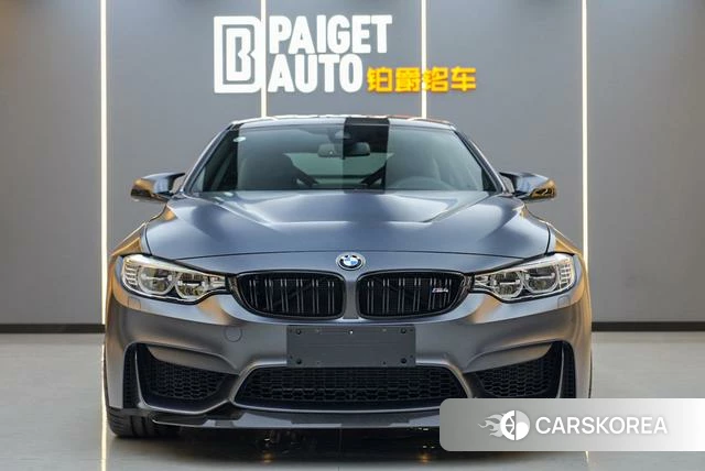 BMW M4 2024 Темно-серый из Китая, фото 3