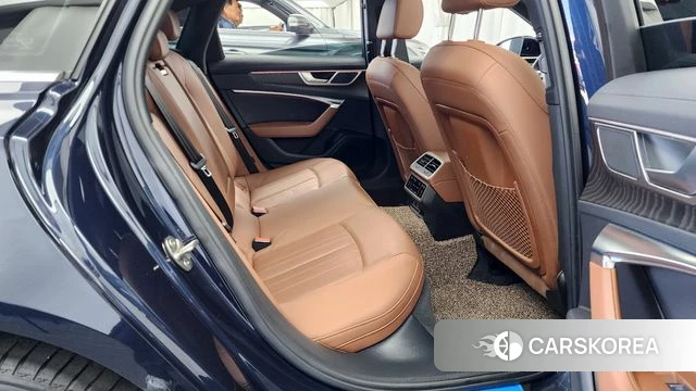 Audi A6 (C8) 2022 Синий из Кореи, фото 3