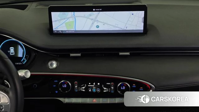 Genesis GV70 2021 Белый из Кореи, фото 3
