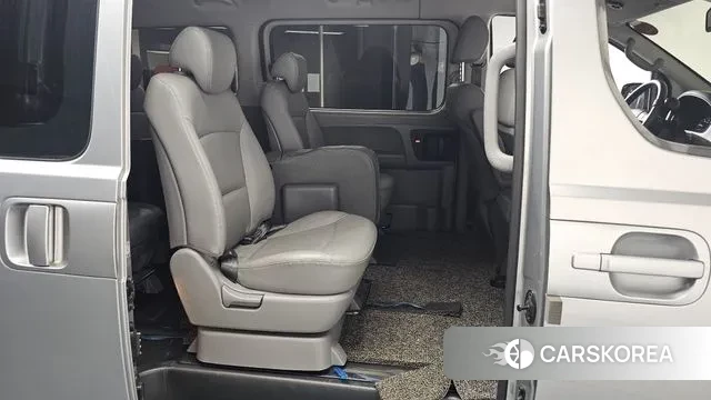 Hyundai The New Grand Starex 2020 Серебряный из Кореи, фото 3