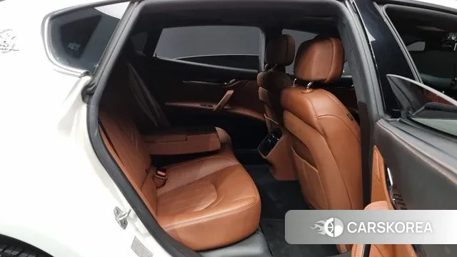 Maserati Quattroporte 2020 Белый из Кореи, фото 3