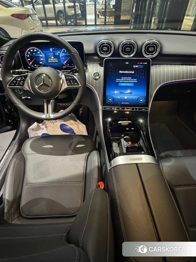 Mercedes-Benz C-Class W206 2025 Черный из Кореи, фото 3