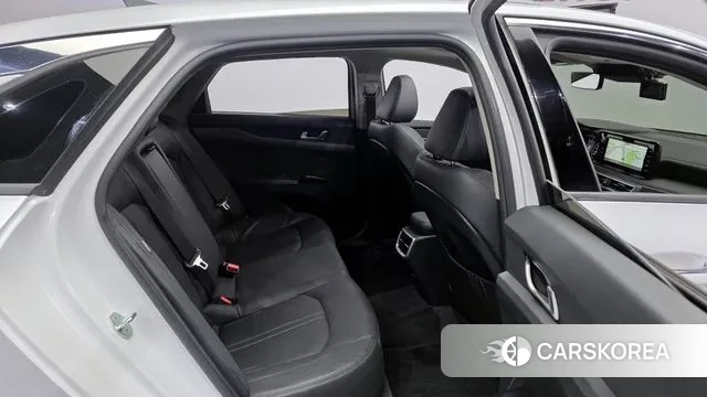 Kia K5 3rd generation 2022 Белый из Кореи, фото 3