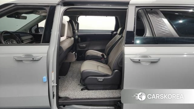 Kia The New Carnival 4th Generation 2024 Серый из Кореи, фото 3