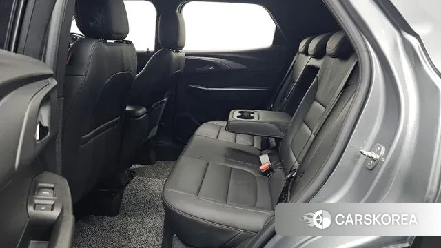 Chevrolet (GM Daewoo) Trailblazer 2023 Серый из Кореи, фото 3