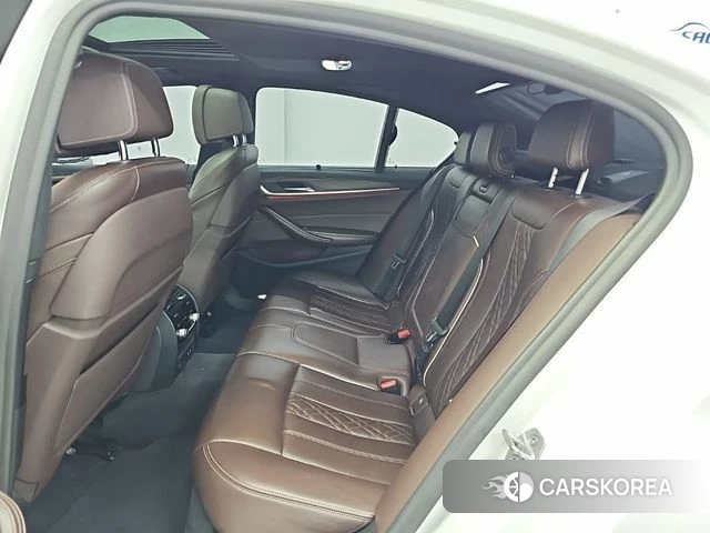 BMW 5 Series (G30) 2020 Белый из Кореи, фото 3