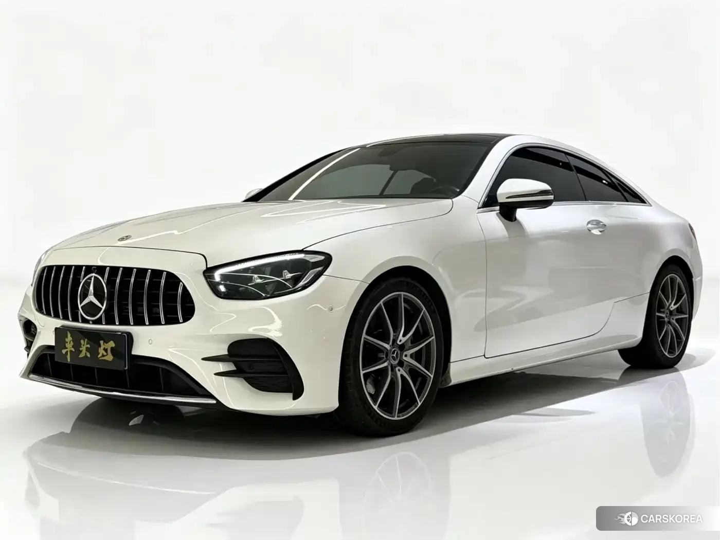 Mercedes-Benz E-Class 2021 Белый из Китая, фото 3