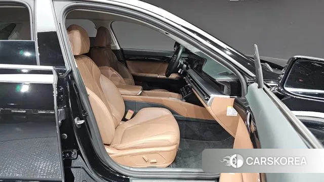 Hyundai Grandeur Hybrid (GN7) 2023 Черный из Кореи, фото 3