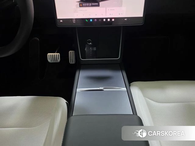 Tesla Model Y 2025 Серый из Кореи, фото 3