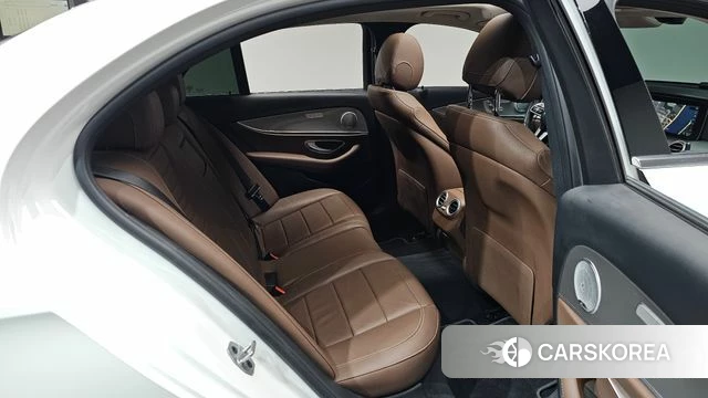 Mercedes-Benz E-Class W213 id 4525507 из Кореи 3