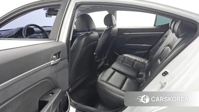 Hyundai The New Avante AD 2018 Белый из Кореи, фото 3