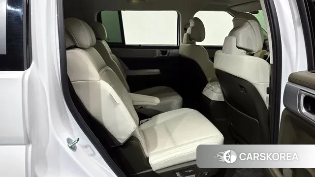 Hyundai Santa Fe (MX5) 2023 Белый из Кореи, фото 3