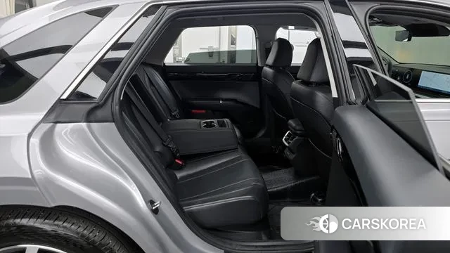 Hyundai Grandeur (GN7) 2023 Серебряный из Кореи, фото 3